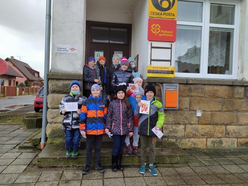 Na poště a na výstavě